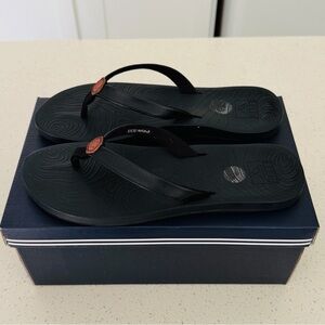 Reef Zen Love Women's Black Flip Flops with Brown Logo Accent